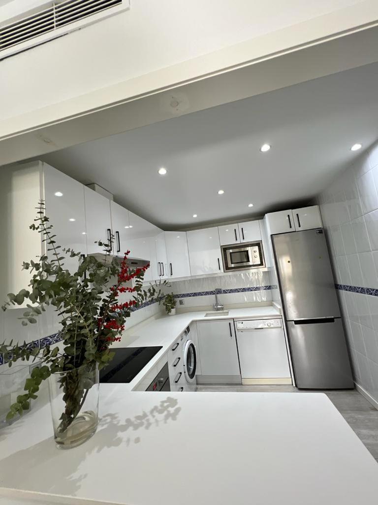 Fuengirola, Dona Sofia Amazing Sea View Lägenhet Exteriör bild